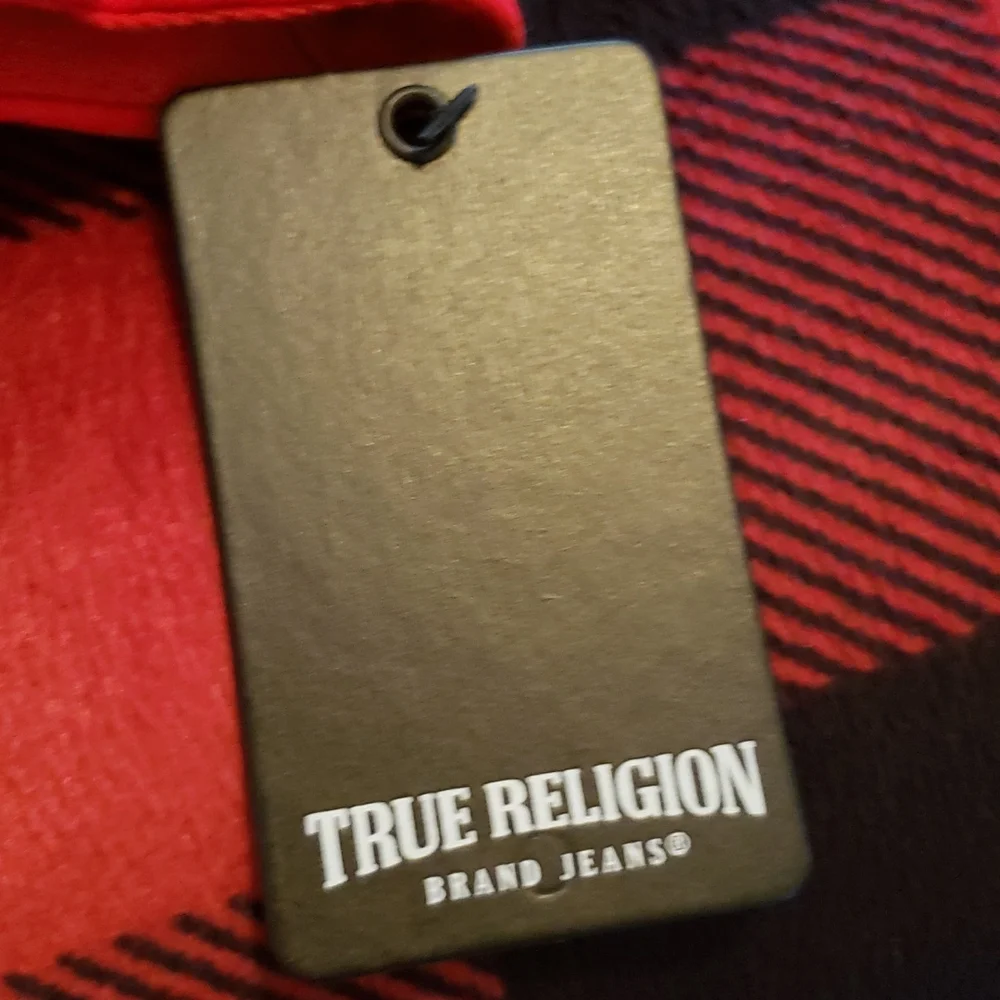 True Religion Outline Box Hat - Picture 2 of 3